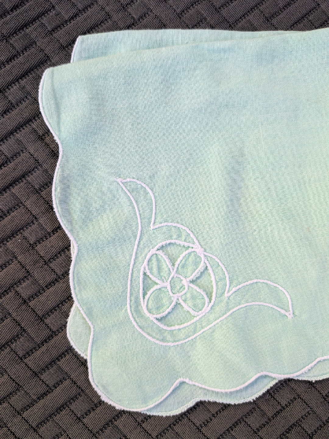 Vintage Light mint Embroidered Handkerchief - photo 4