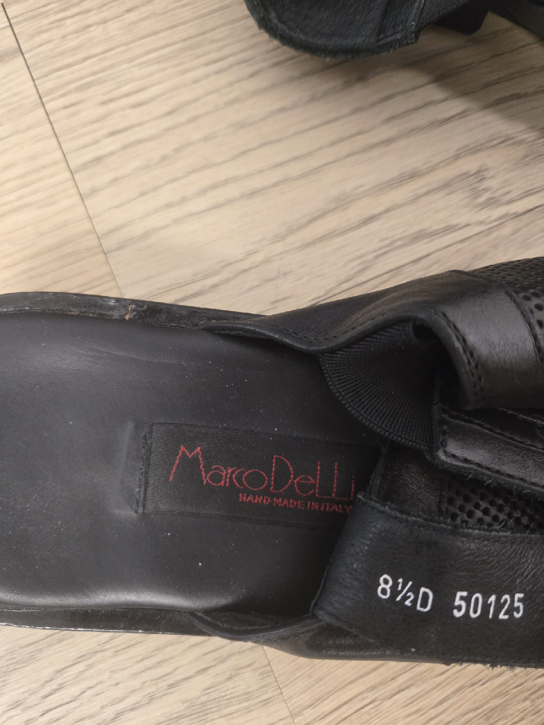 Marco Dell'i Black Leather Sandals - Size 8.5 - photo 2
