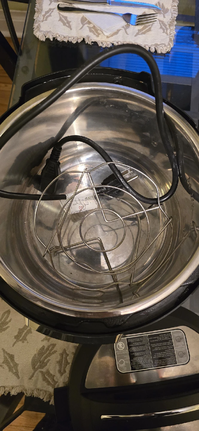 Instant Pot Ultra - Electric Pressure Cooker - photo 3