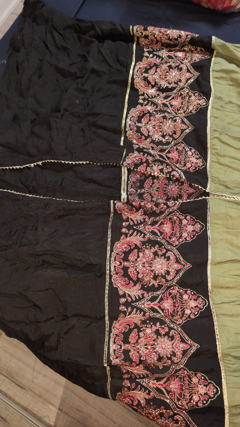 De Clare Green Embroidered Dress - photo 2