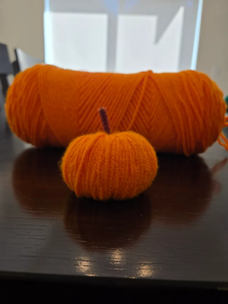 Handmade Yarn Pumpkins - Fall Decor image indicator(4)