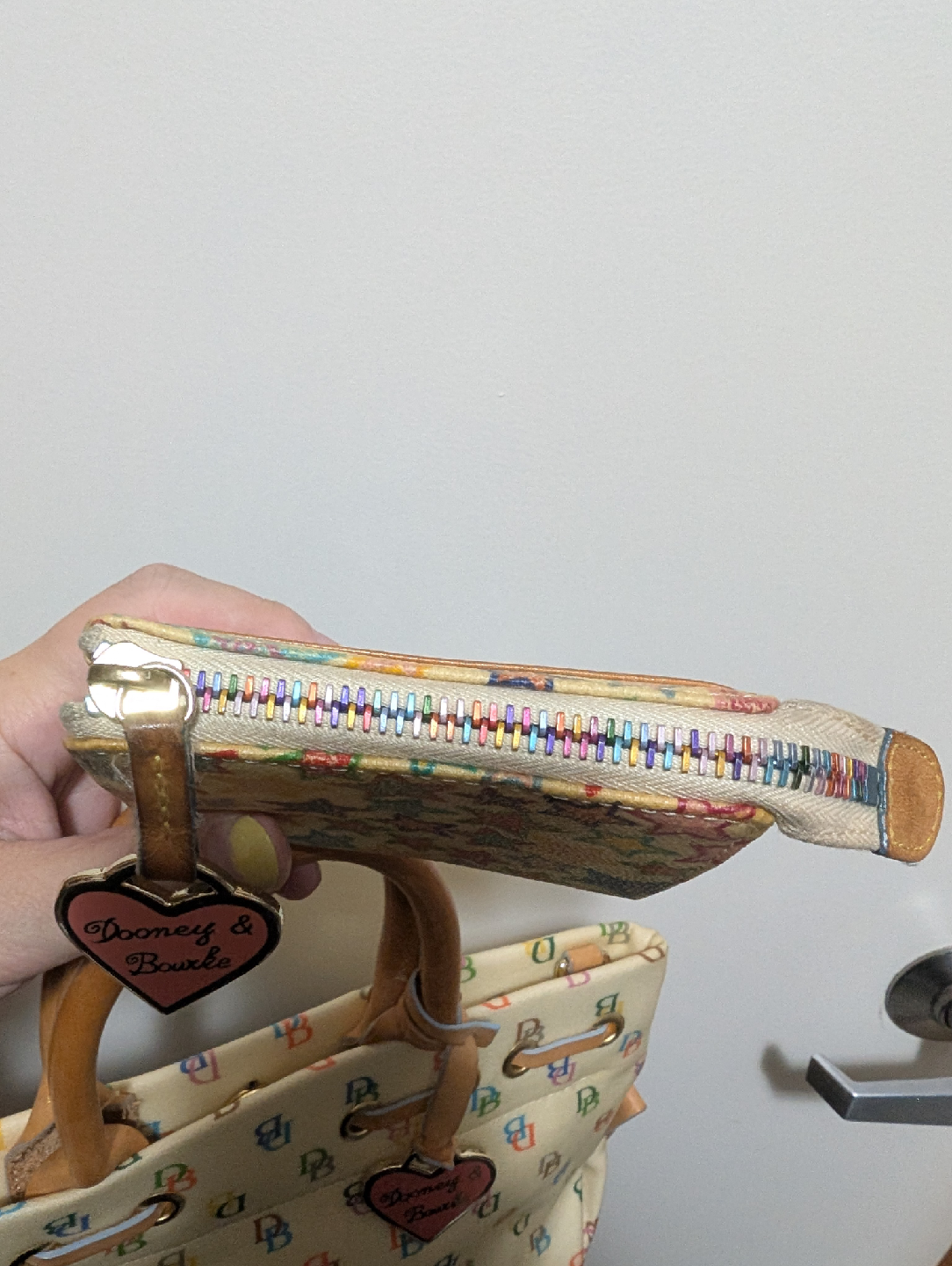 Dooney & Bourke Satchel - photo 3