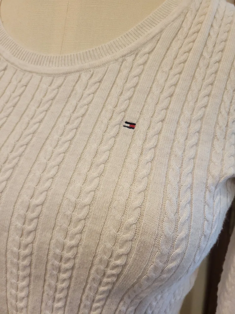 women's xs Tommy hilfiger image indicator(2)