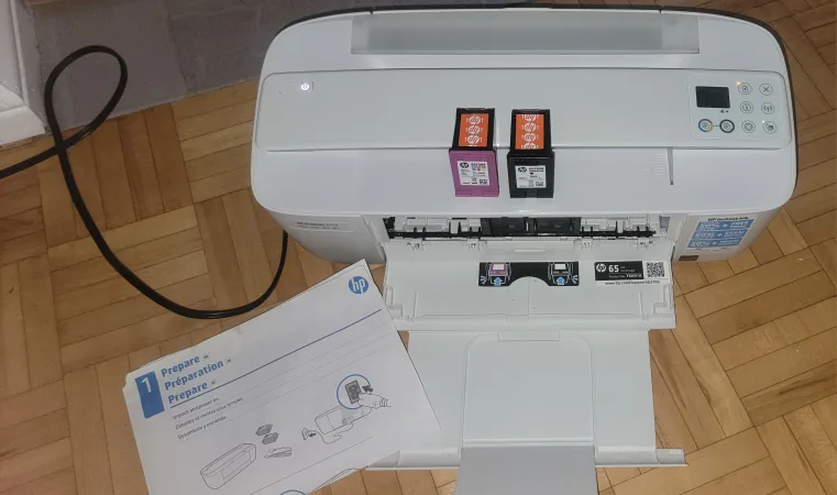 HP Deskjet 3752 🧡 image indicator(2)