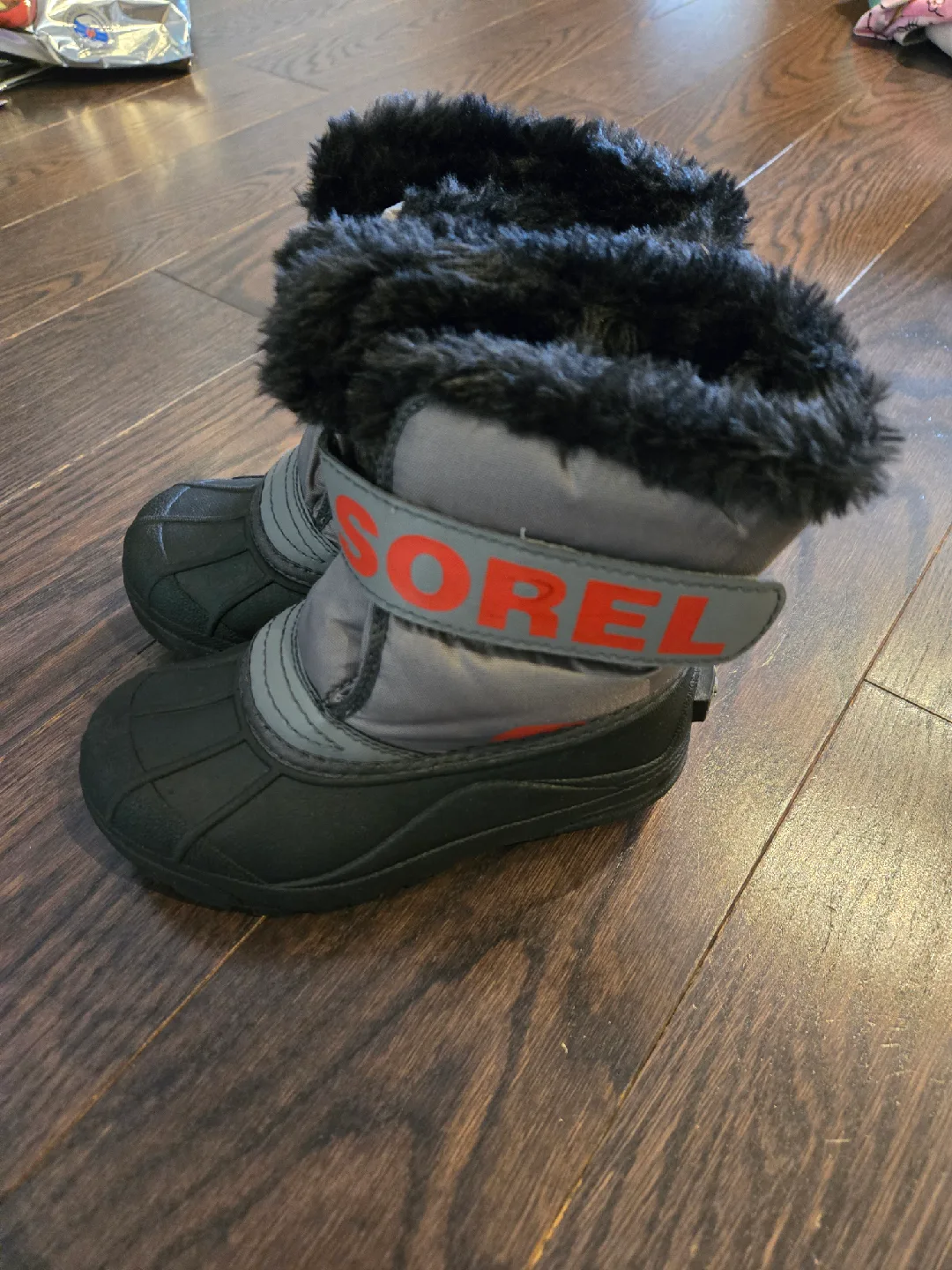 Sorel Children's Snow Commander Boots - Size 12 image indicator(2)