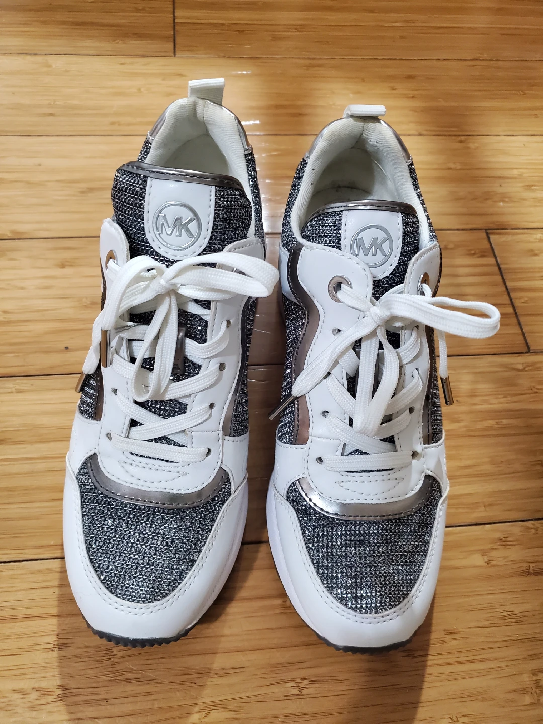 MICHAEL KORS Women's CRISTA Glitter Trainer Size 5M