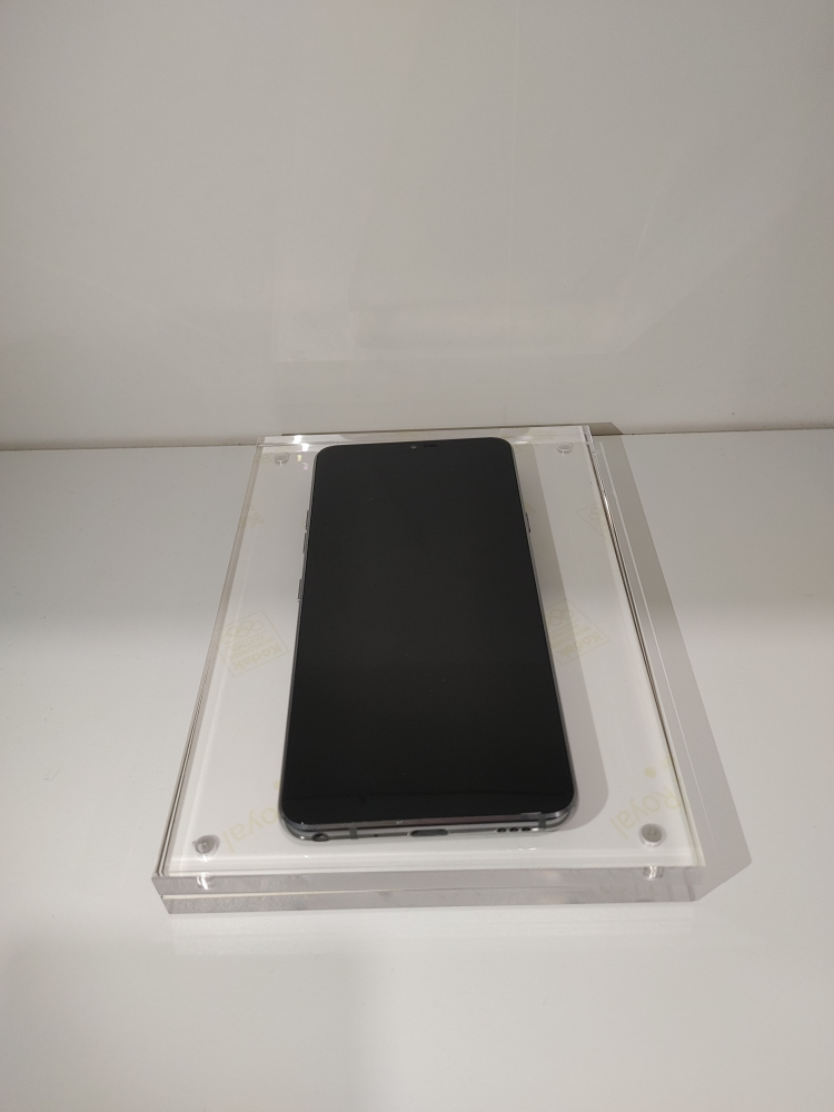 LG G7 ThinQ Smartphone + Bonus Free Items - photo 4