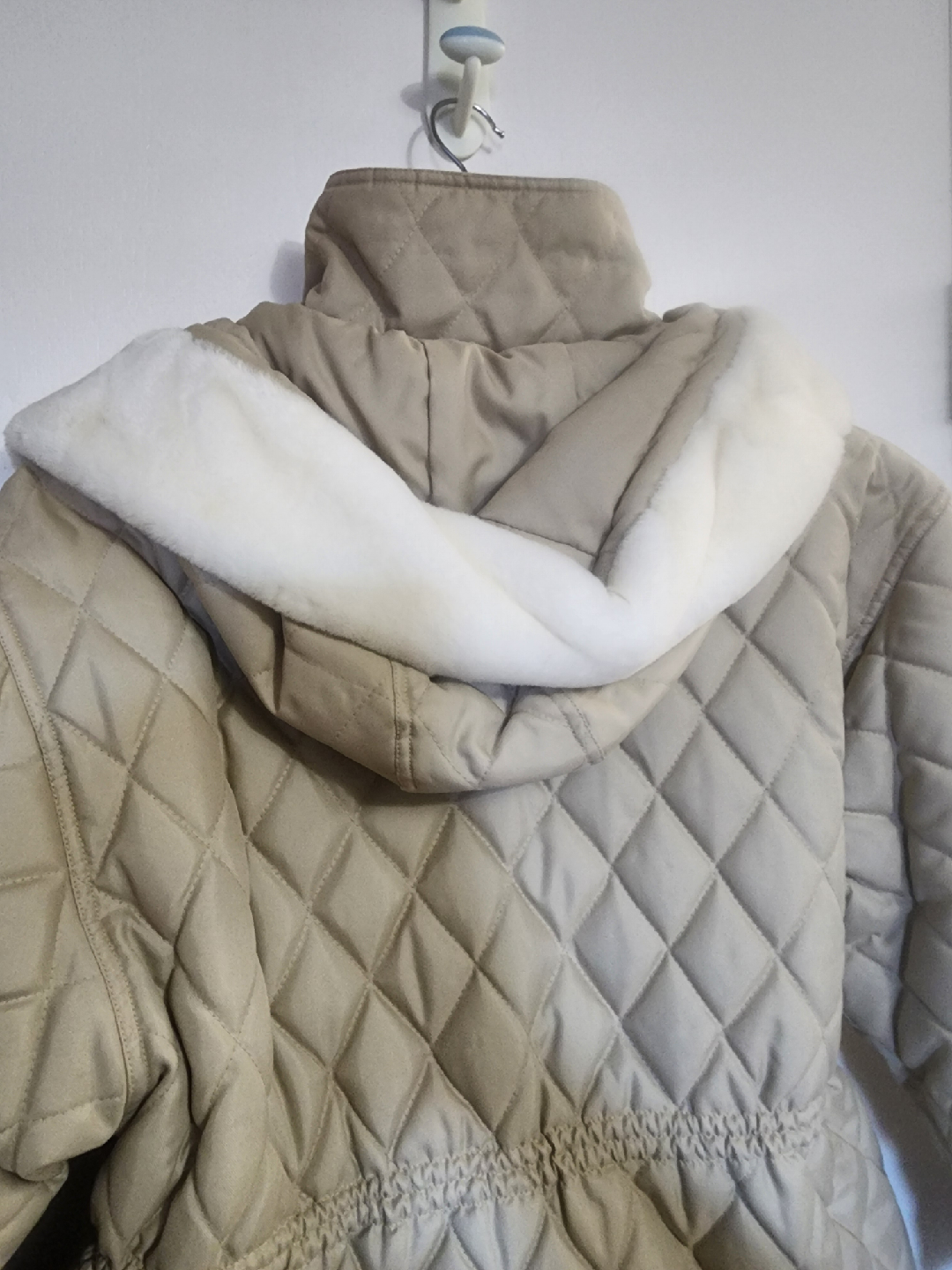 Girls Northern Spirit Quilted Jacket - Size 12 *Pickup only - photo 3