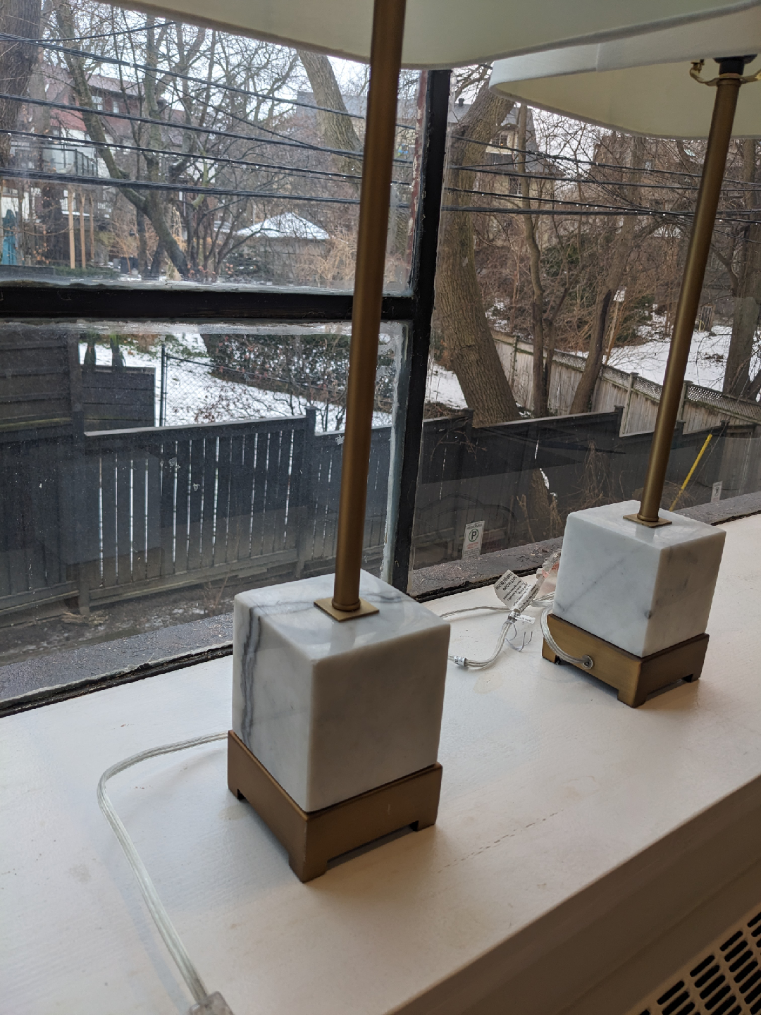 Pair of Structube Marble Base Lamps - photo 4