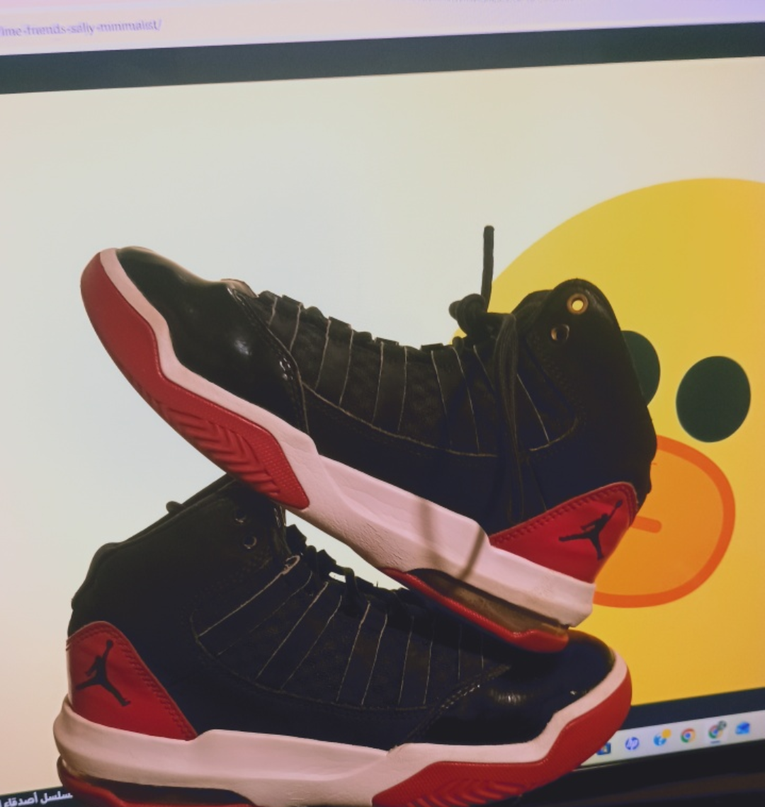 Jordan 11 Retro Little Flex (PS) Black/Red - Size 3.5Y - photo 2