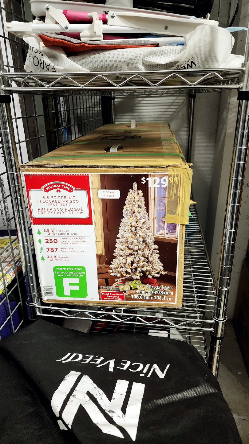 Holiday Time 6.5 ft Pre-Lit Christmas Tree