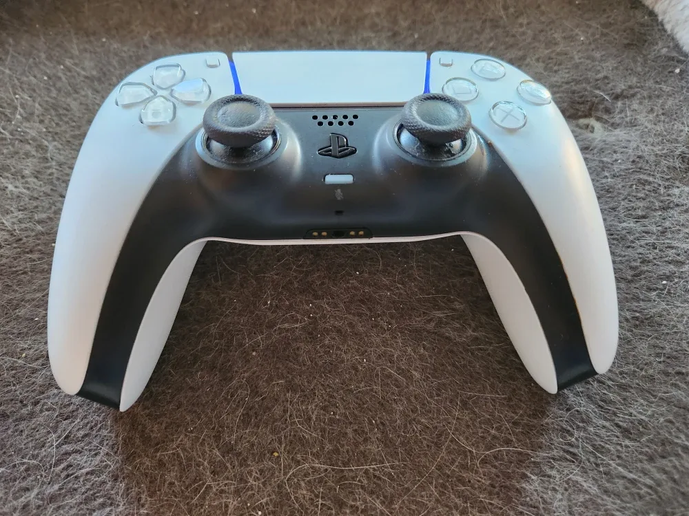 PlayStation 5 (PS5) DualSense Wireless Controller