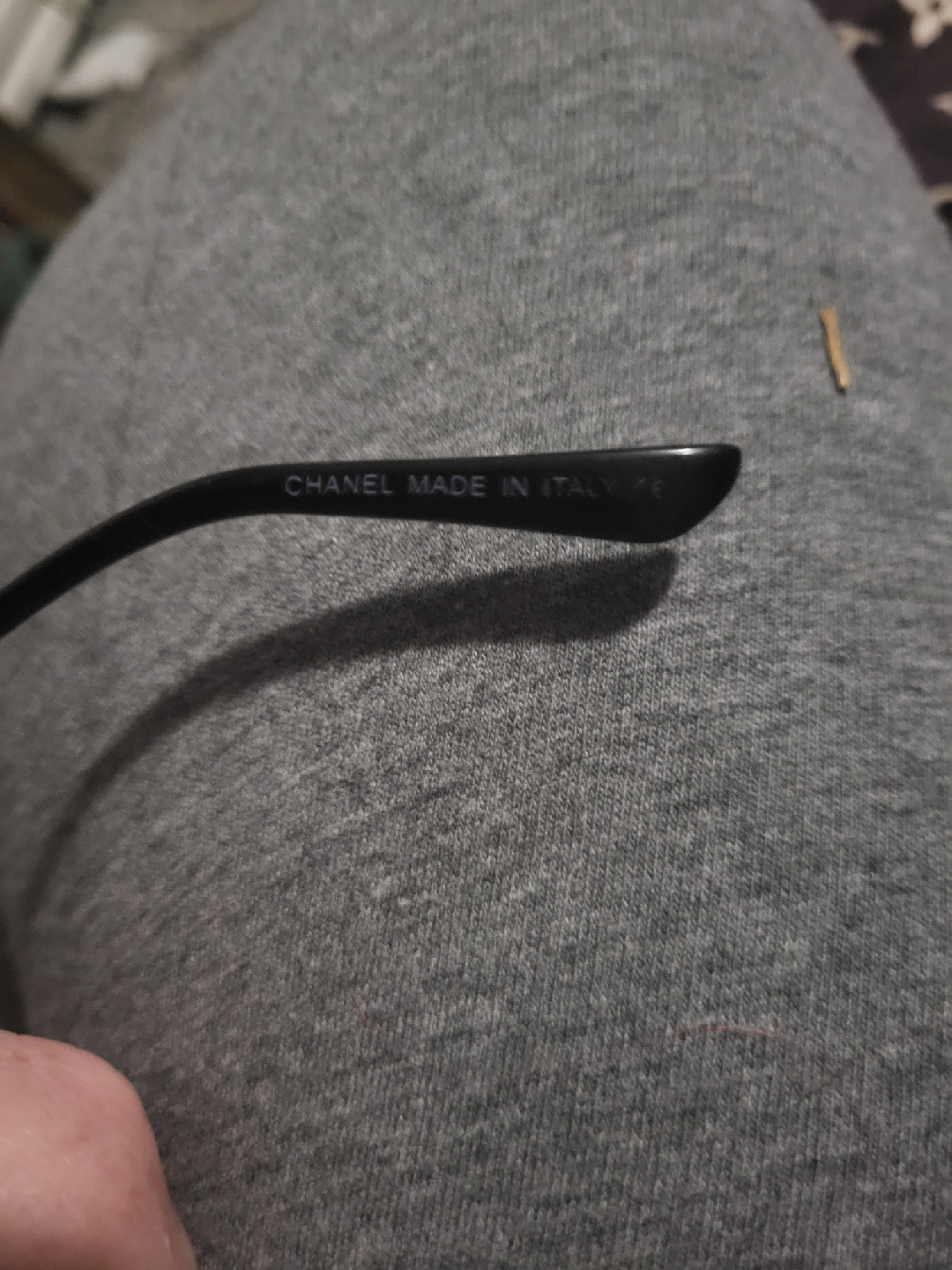 Chanel Sunglasses - Gold Frame - photo 2