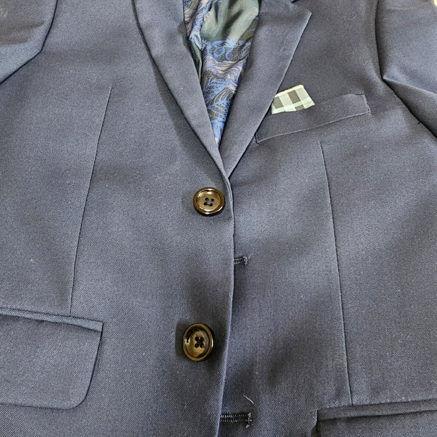 Boys 3-Piece Suit - Jacket, Pants & Shirt image indicator(6)