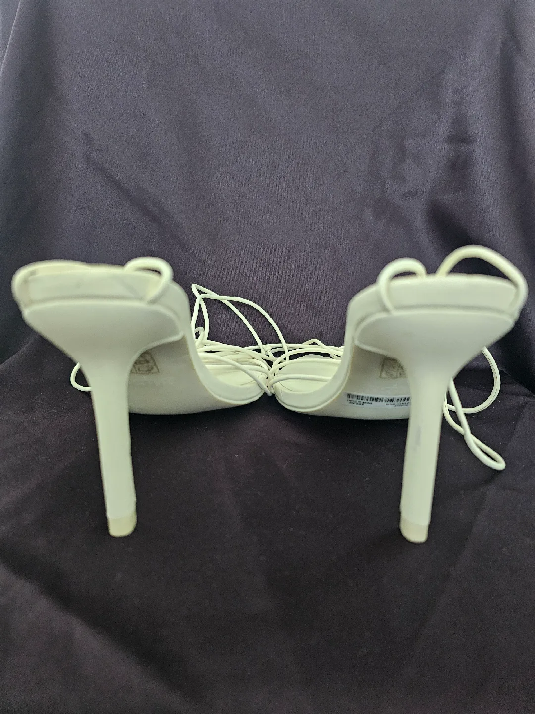 NEW - Oak + Fort Lace Up Heels - size 6 image indicator(6)