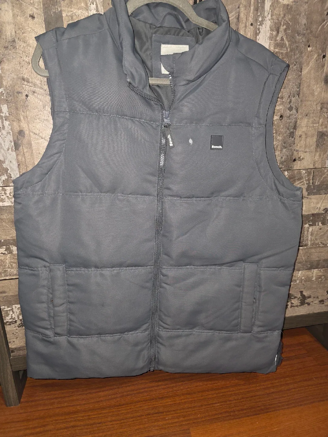 Bench. Puffer Vest - Size L/G thumbnail