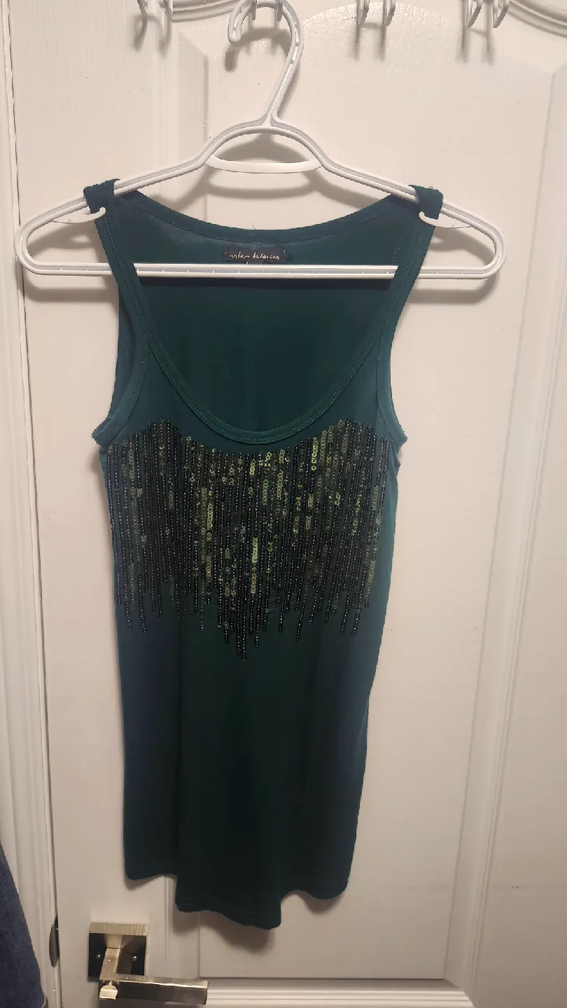 Sequined bottle Green Tank Top thumbnail