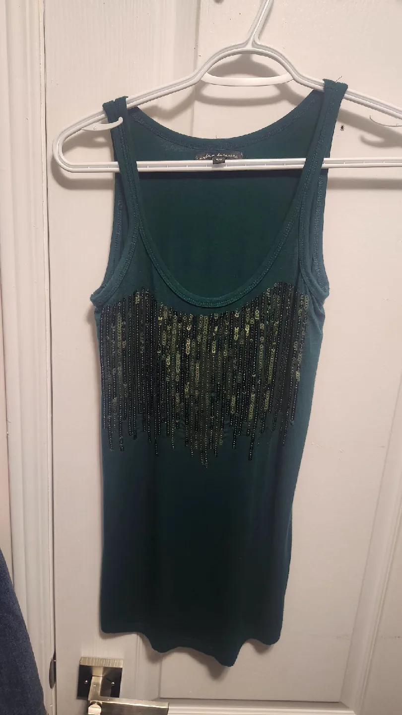 Sequined bottle Green Tank Top image indicator(5)
