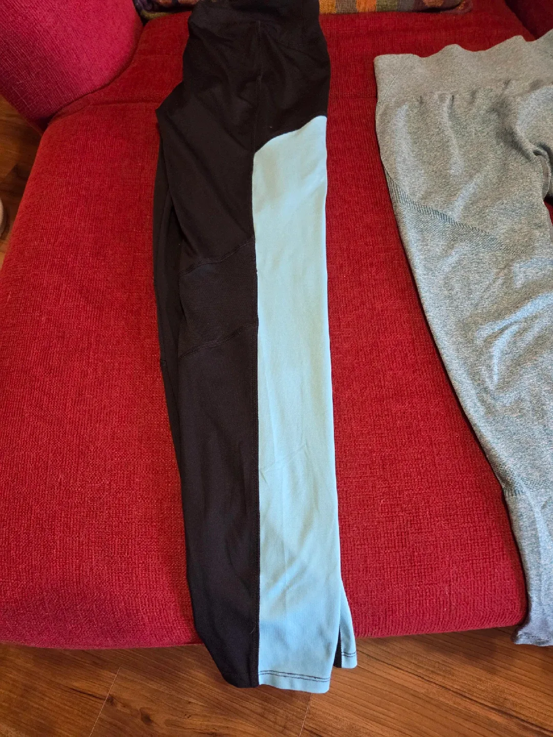 Women's Tights image indicator(2)