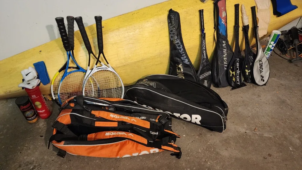 Badminton/Tennis Rackets & Accessories image indicator(2)