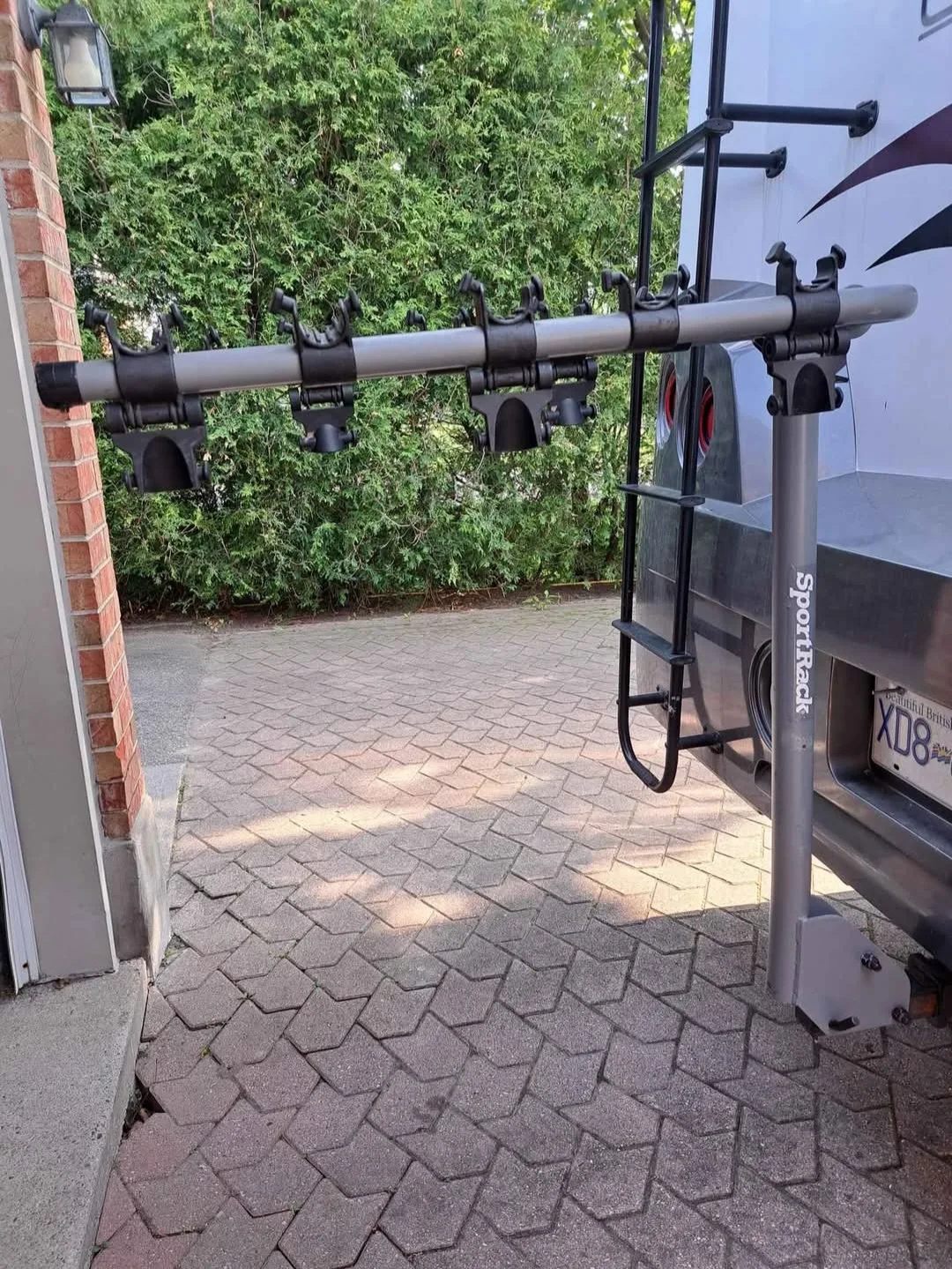 SportRack Vista A30905 4 Bike Hitch Rack