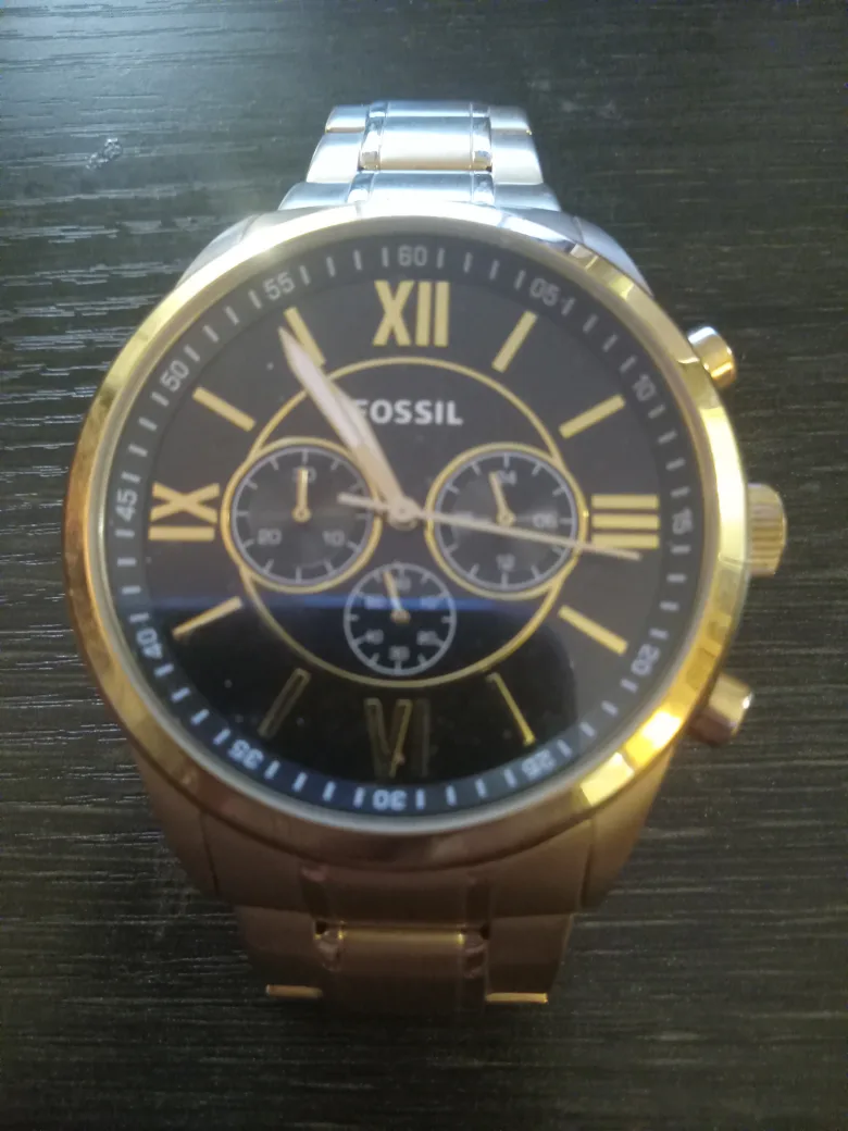 Fossil Gold Chronograph Watch image indicator(2)