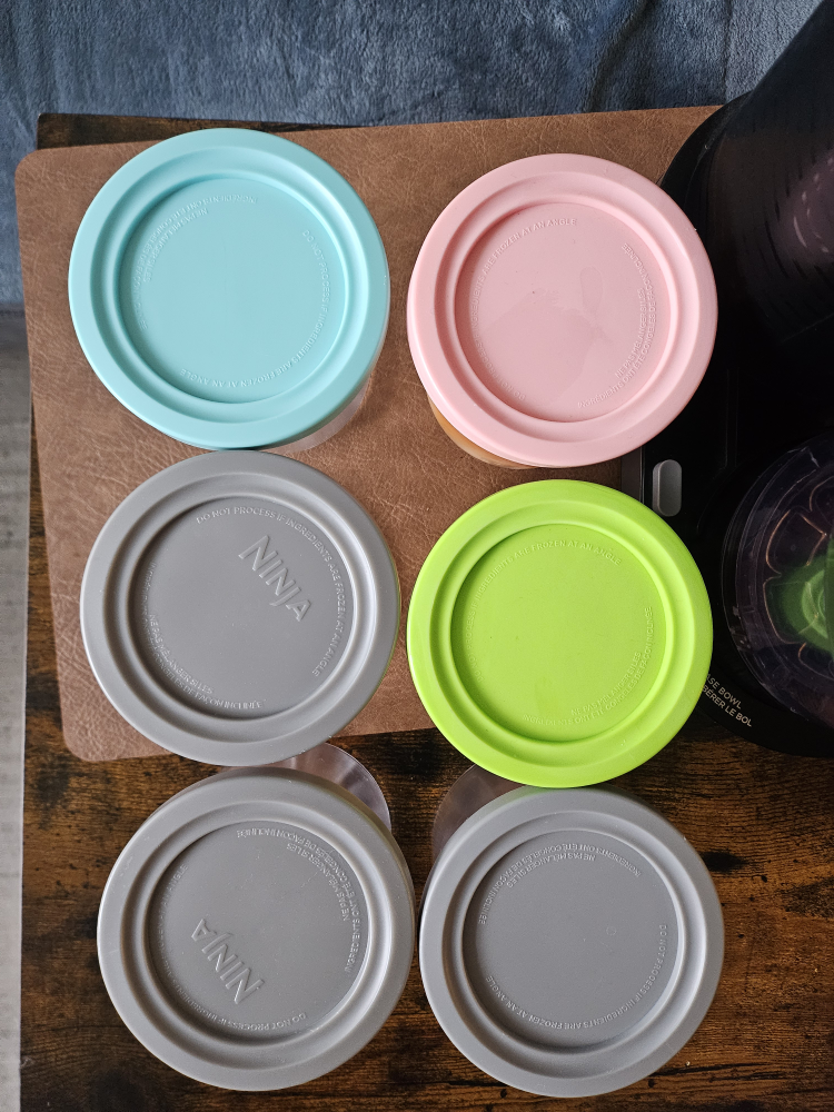Ninja Creami + 6 containers - photo 2
