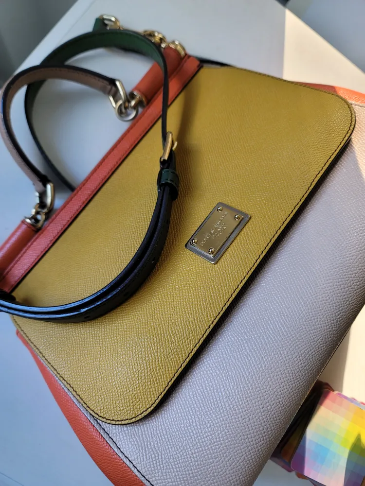 Dolce & Gabbana Leather Handbag image indicator(5)