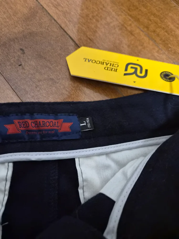 Red Charcoal Cargo Pants - Size L image indicator(2)