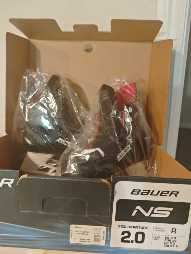 Bauer NS 2.0 Junior Ice Skates - Size 3.0 image indicator(2)