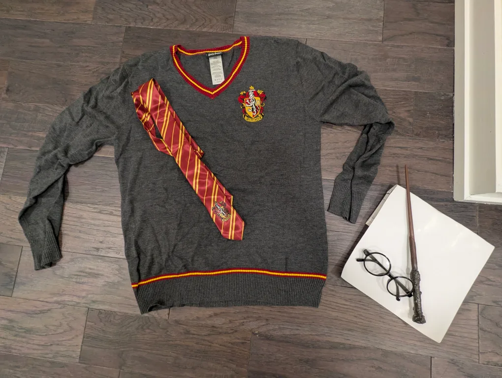 Harry Potter Costume Set w Robe thumbnail