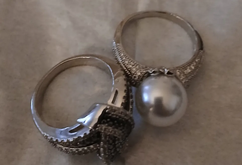 Two Silver Fashion Rings thumbnail
