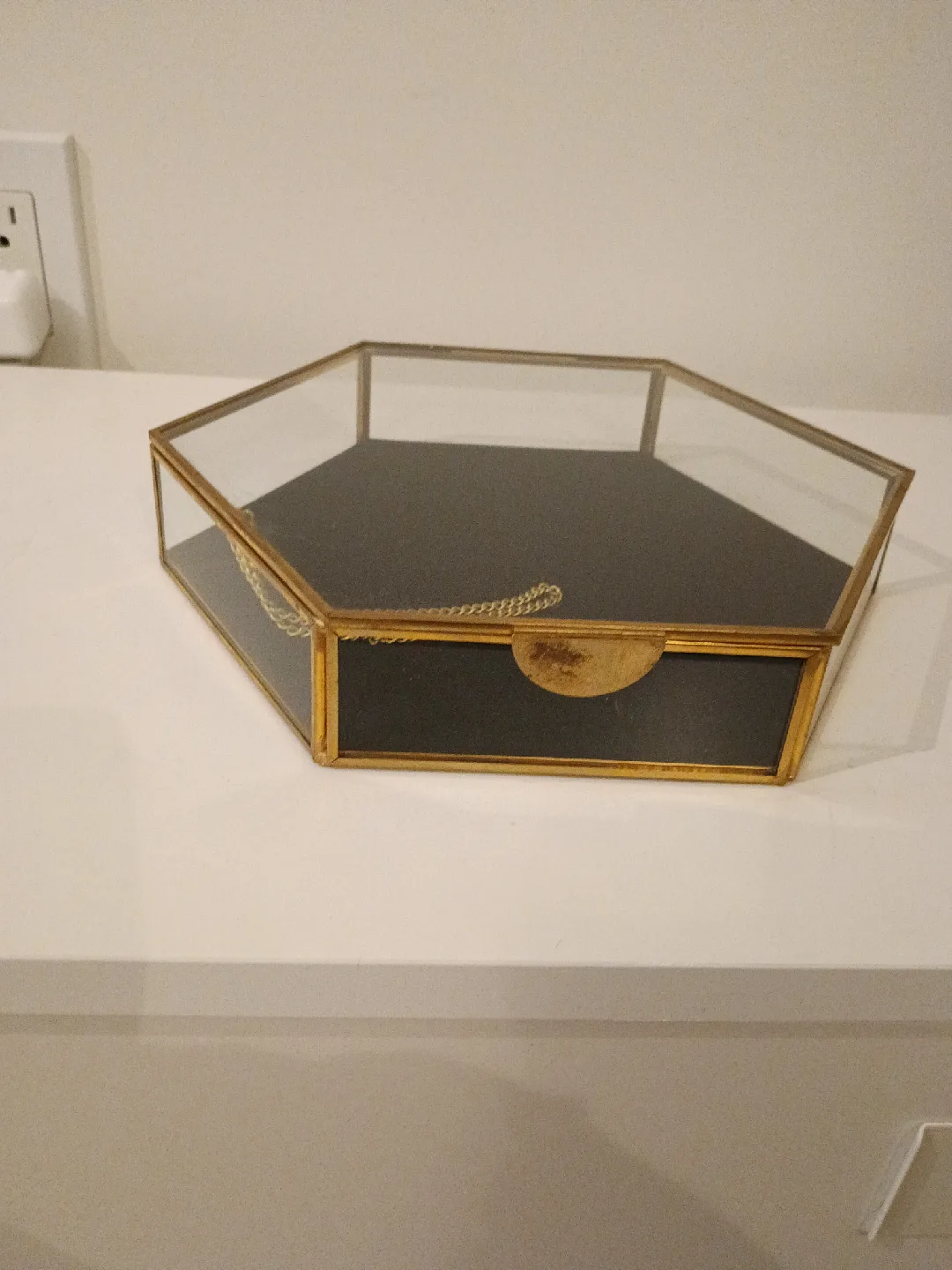 glass jewelry container (hexagon shape) image indicator(2)