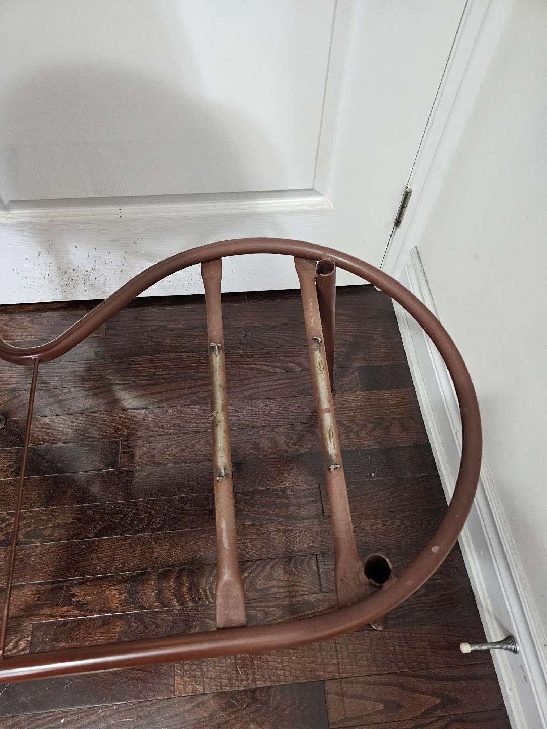 🥕Vintage Mid-Century Modern Swivel Chair image indicator(3)