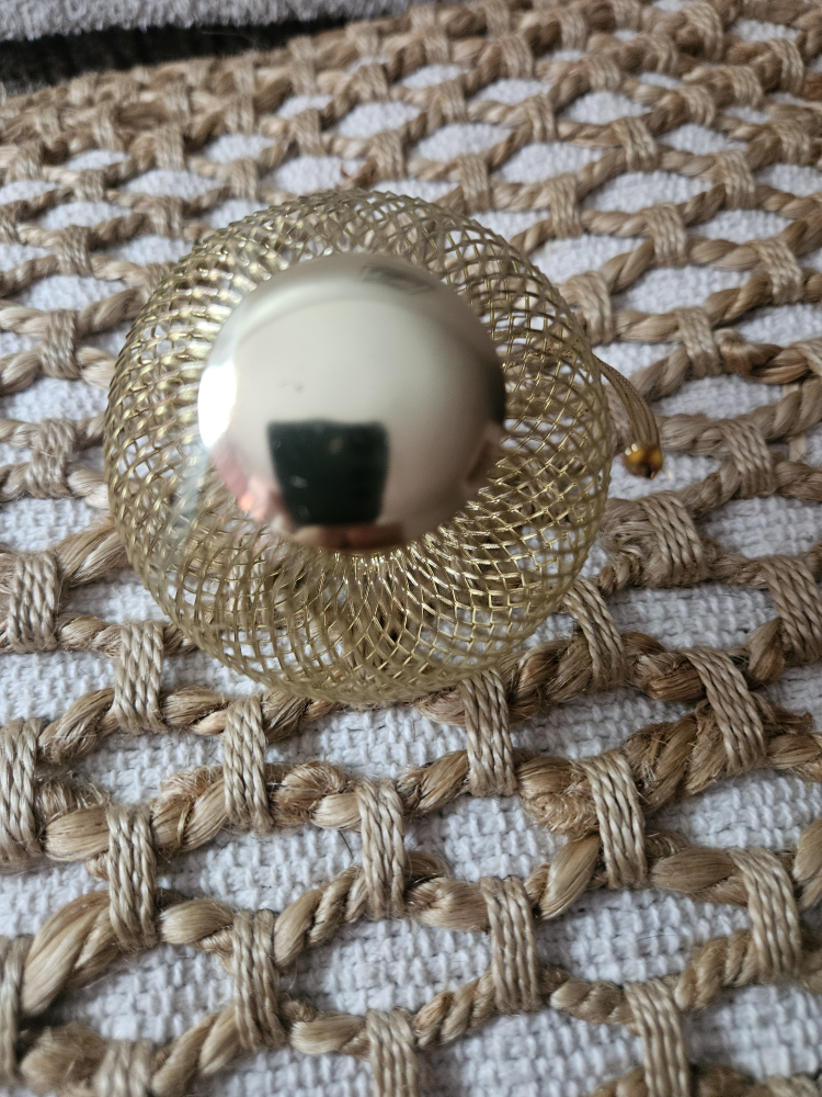 New Gold Tone  6- pcs.Ball Christmas  TreeMesh  Ornament. - photo 4