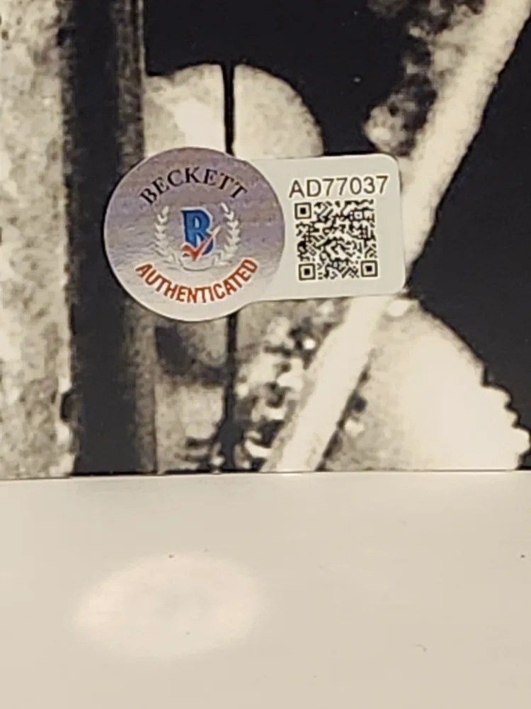 Signed KC AND THE SUNSHINE BAND image indicator(3)