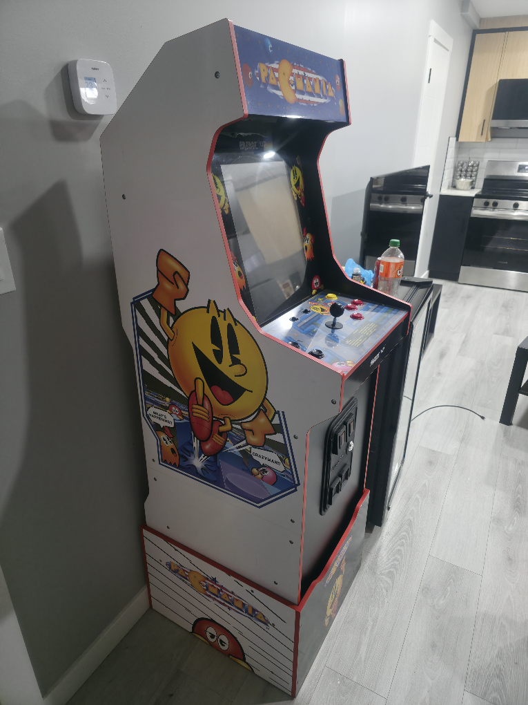 Pac-Man Arcade Machine