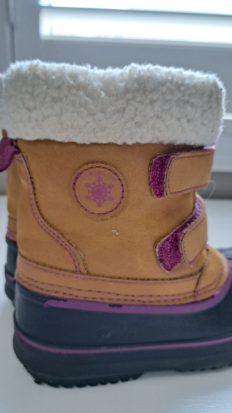 Joe Fresh Kids Snow Boots - Size 9 - photo 3