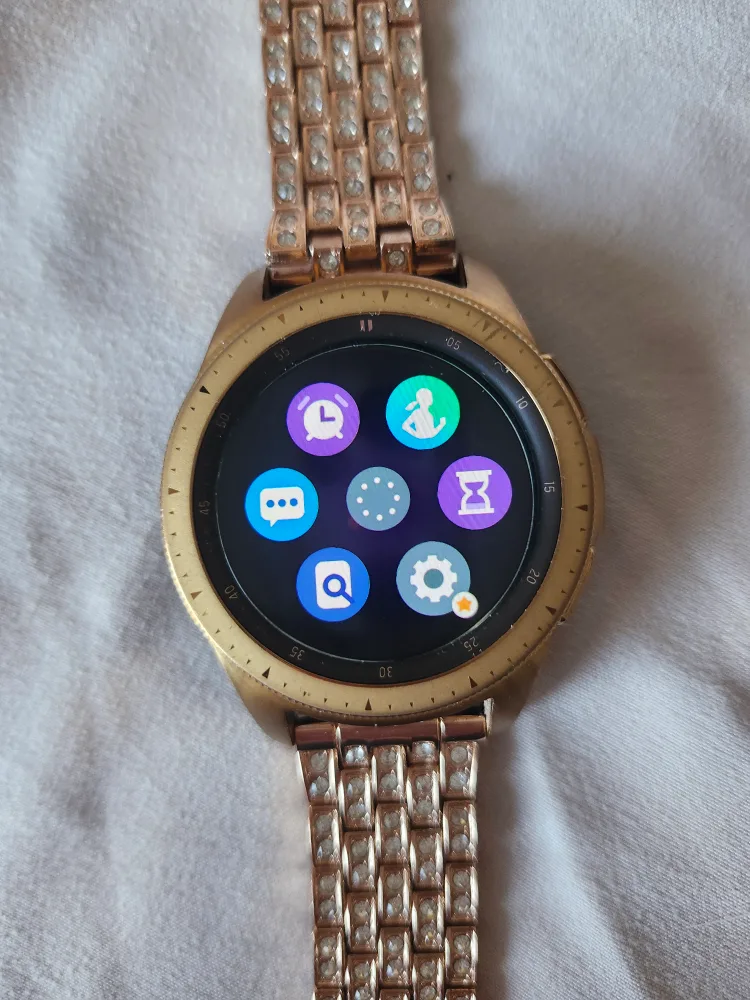 Samsung Galaxy Watch LTE, Rose Gold with Diamond Band image indicator(2)