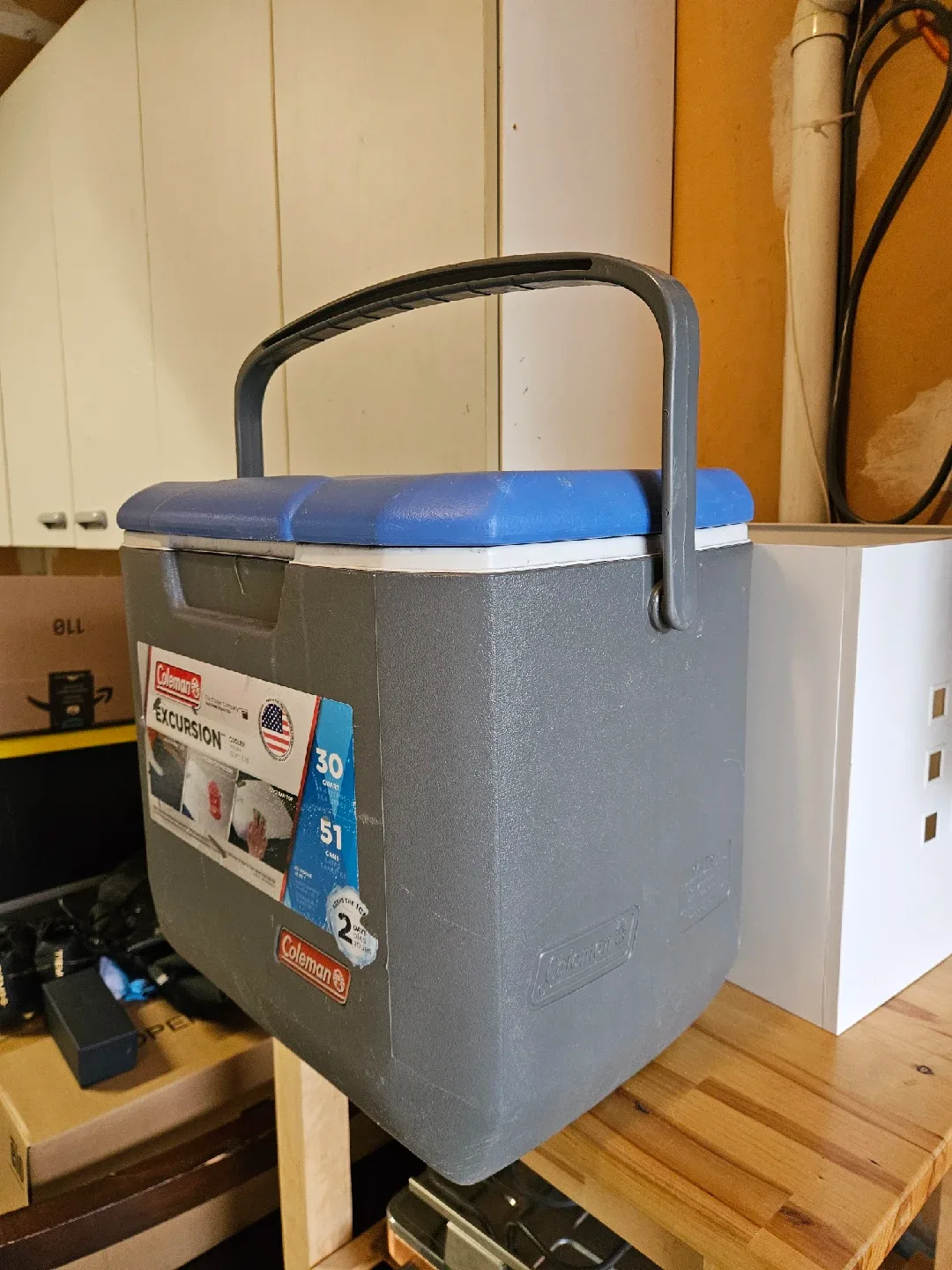 Coleman Excursion 30 Quart Cooler image indicator(2)