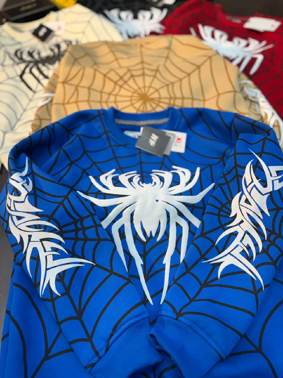 H&M Spiderweb Print Sweatshirt image indicator(4)