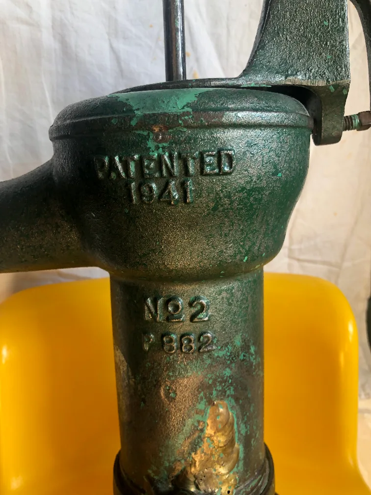Vintage Beatty Bros. Water Pump - Patented 1941 image indicator(5)