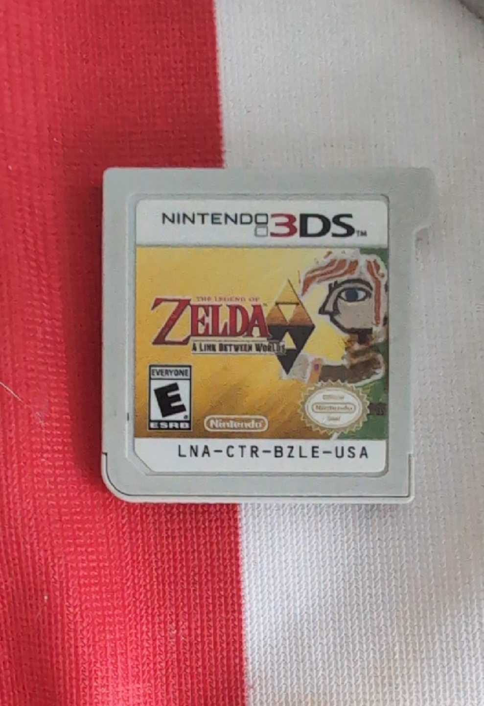 The Legend of Zelda: A Link Between Worlds - Nintendo 3DS Game