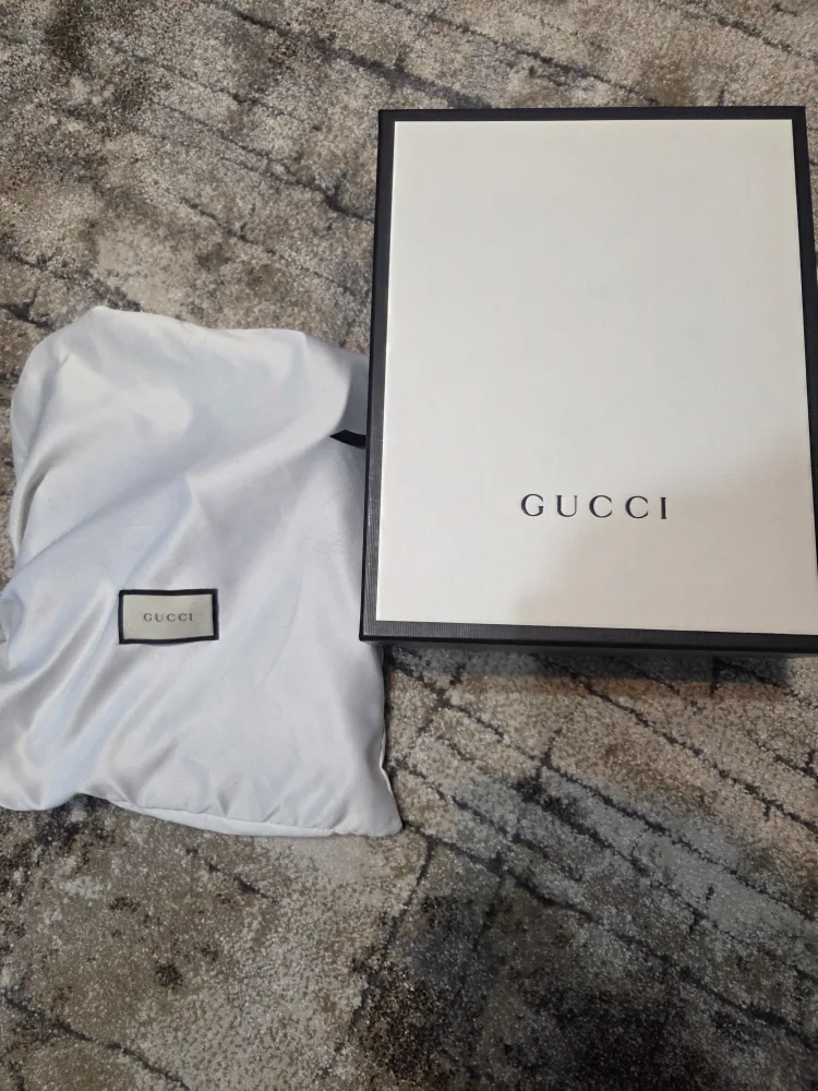 Gucci GG Supreme Pouch with Strap image indicator(7)