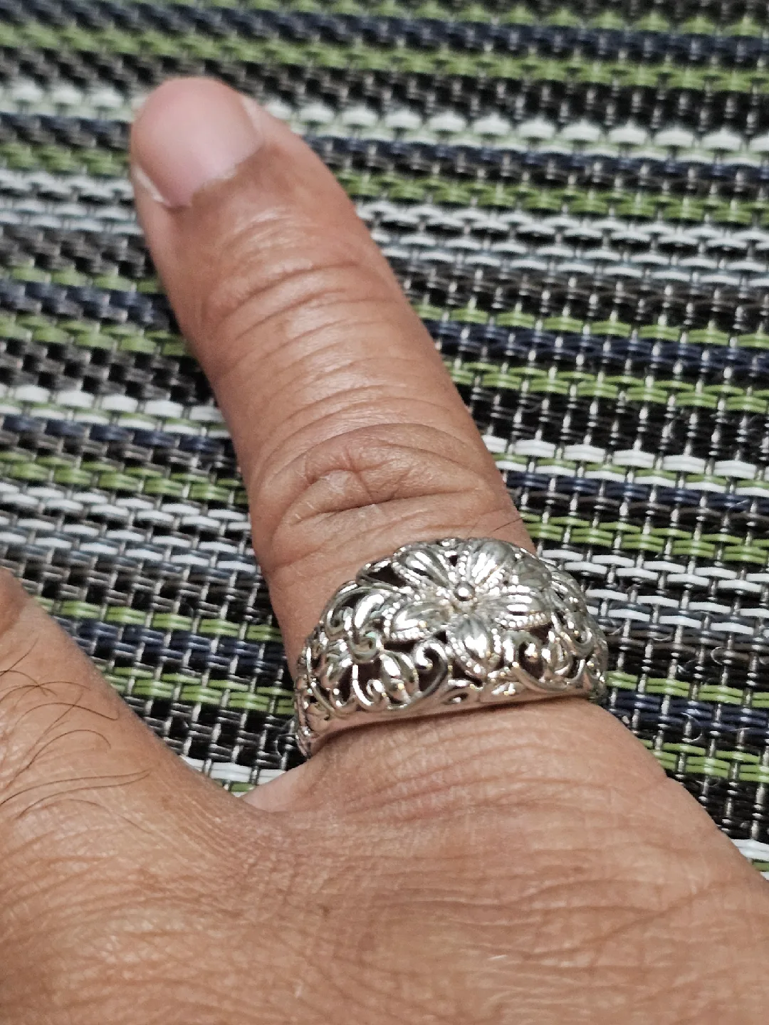 Vintage Style Silver Ring & Earrings Set Stamped 925 image indicator(3)