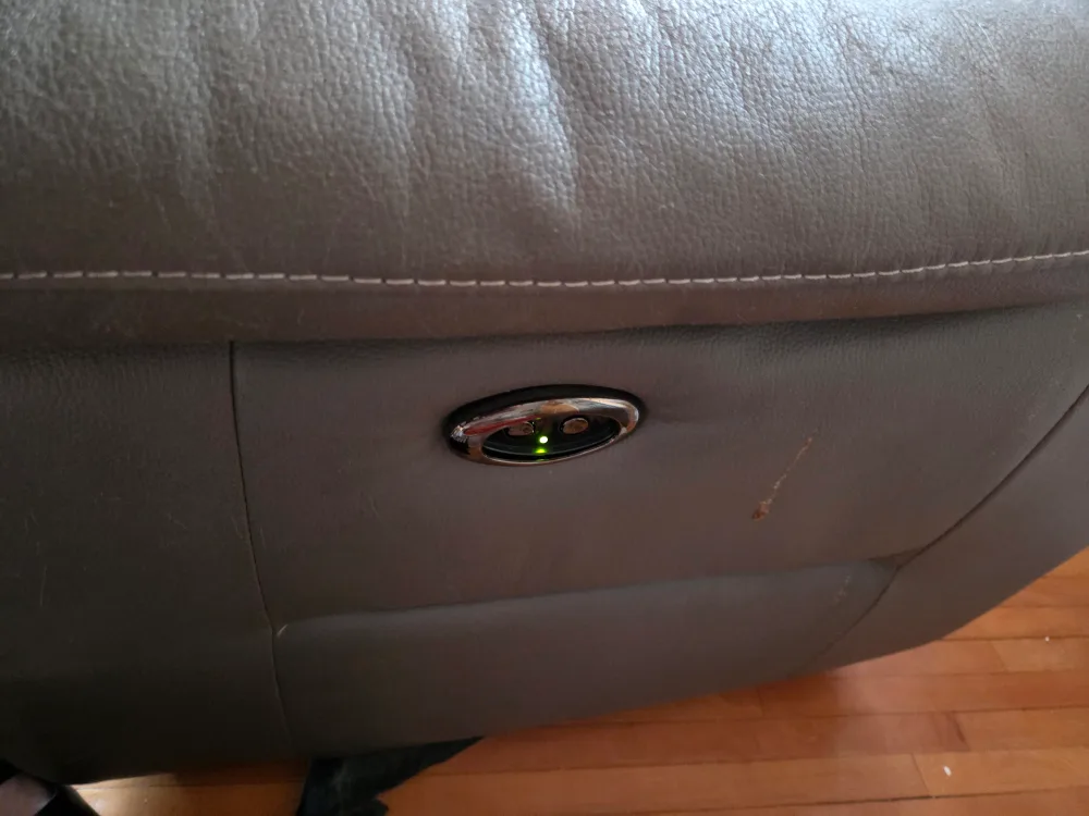 🥕  Grey Leather Reclining Loveseat image indicator(4)