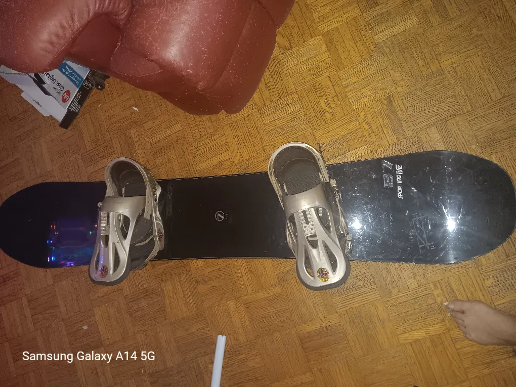 Sporting Life Snowboard with Burton Bindings thumbnail