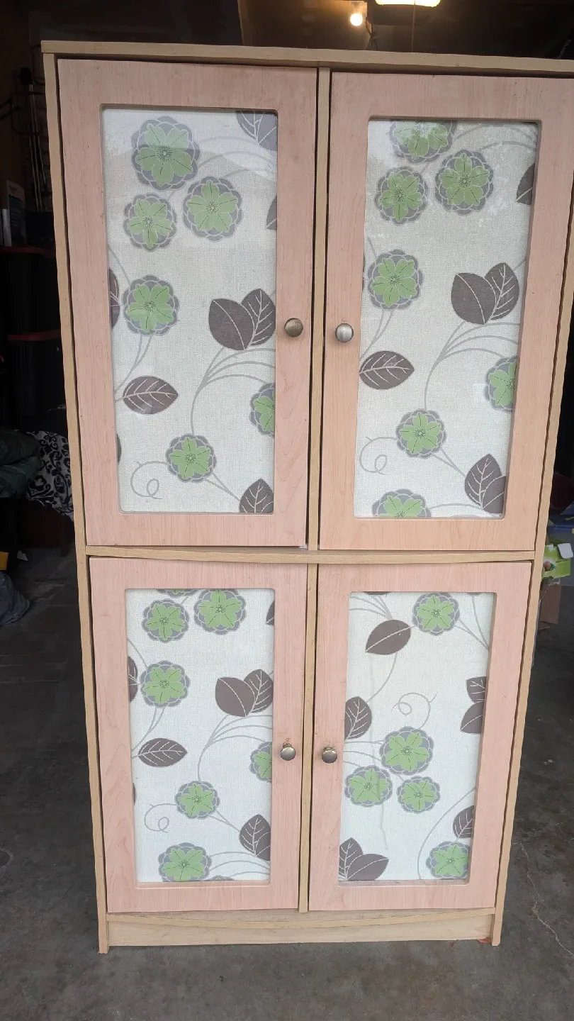 Wooden Cabinet with Floral Doors image indicator(3)