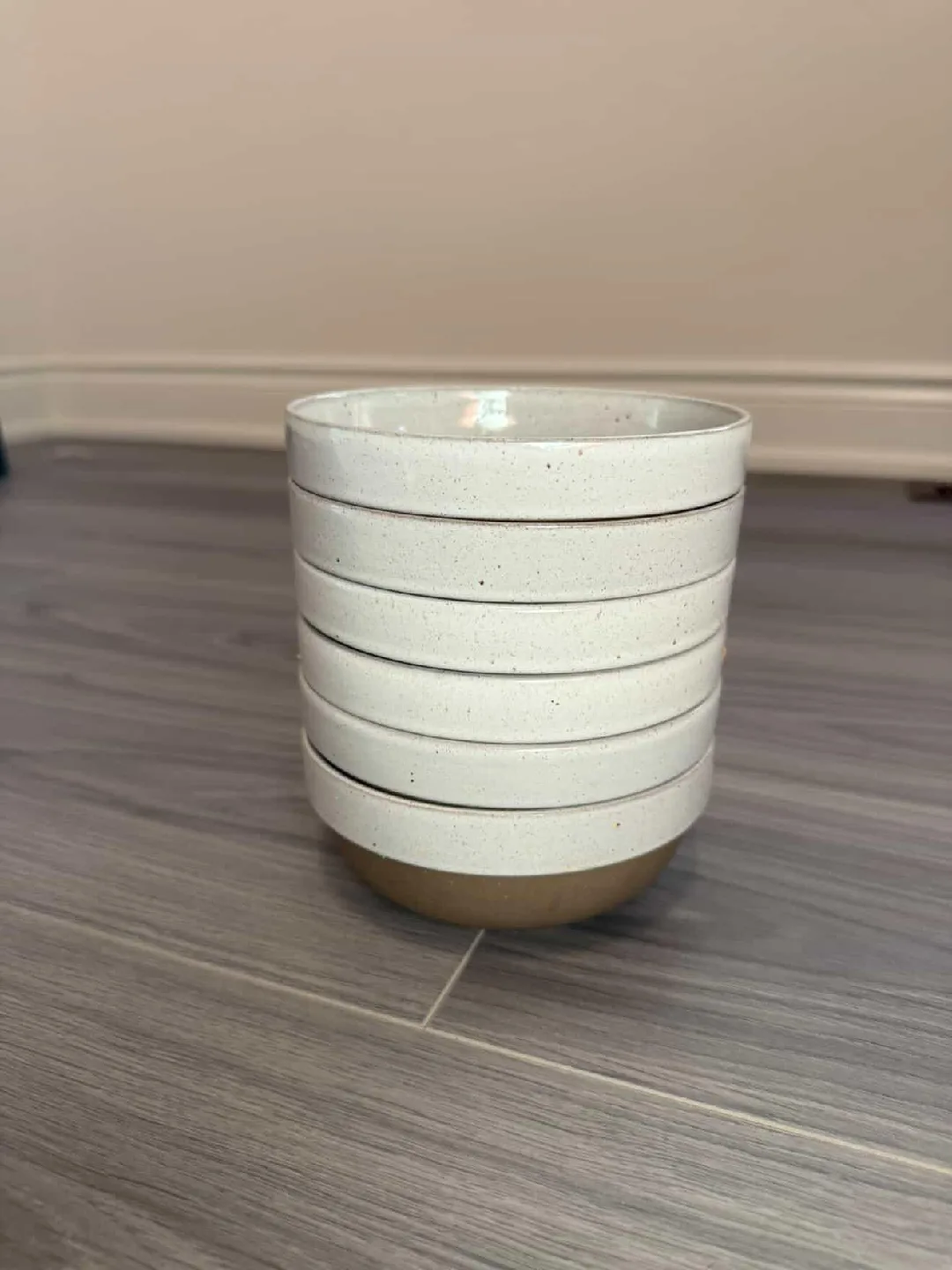 Stoneware Dinnerware Set image indicator(7)