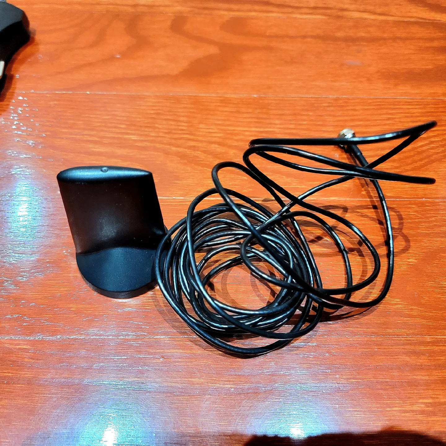 SignalBrick Cell Phone Booster For Car image indicator(8)